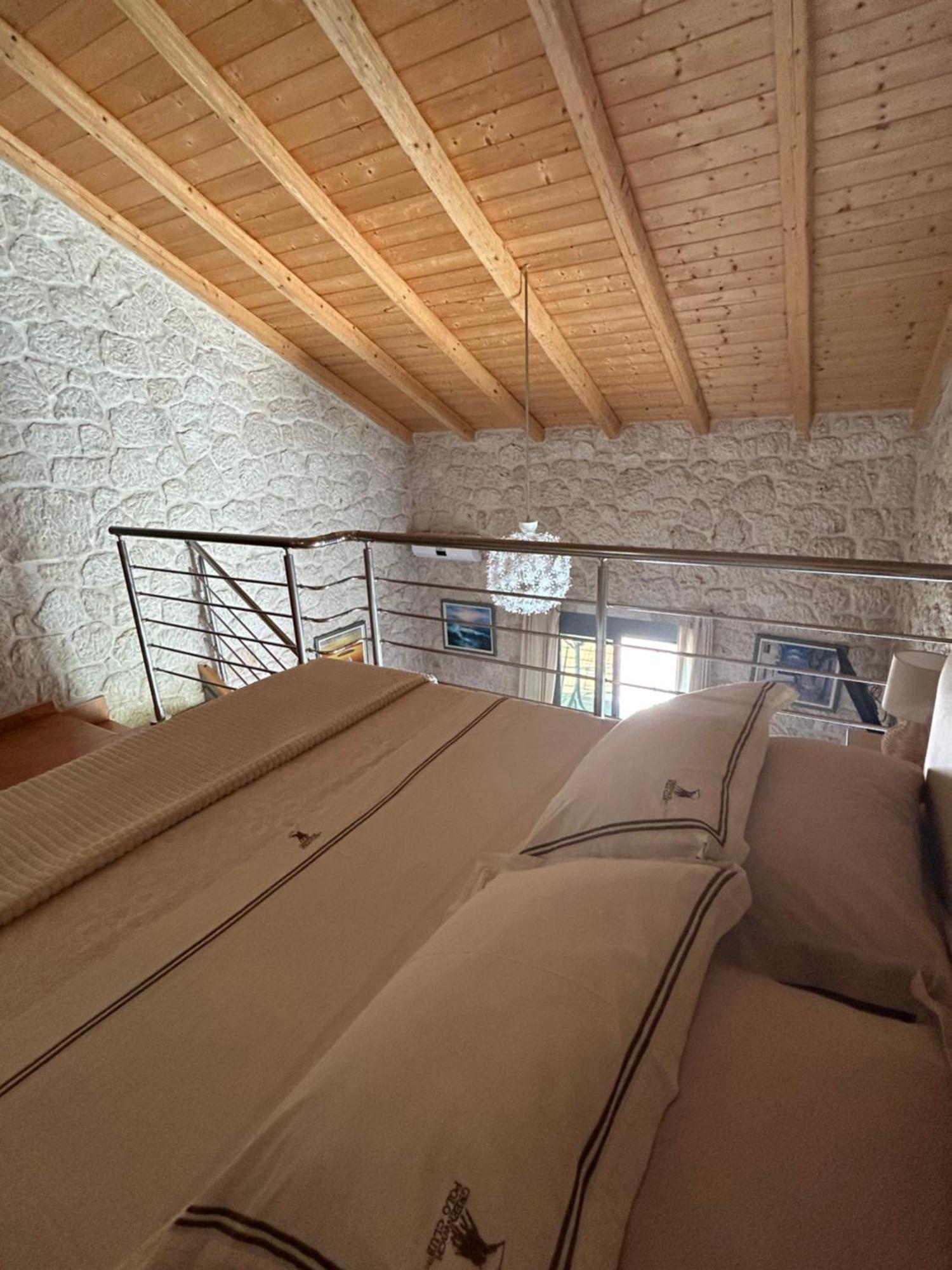 Sun Castle Houses Drymon Exterior photo